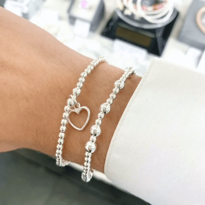 annabelleheartbracelet