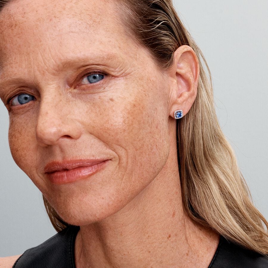 Q424_G_PDP_MODEL_SINGLE_65_1x1_RGB