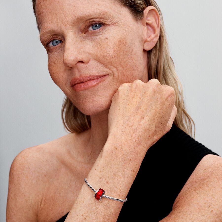 Q424_G_PDP_MODEL_SINGLE_75_V2_1x1_RGB