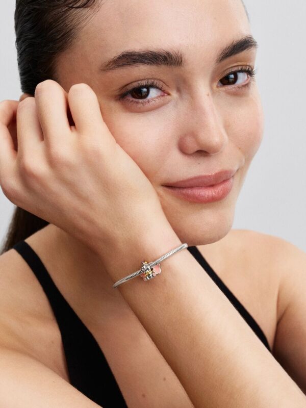 2025Q3E_collection_disney_go_ac_tp_pdp_model_single_15_1x1_RGB