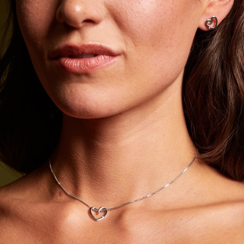 classic-silver-heart-pendant-p3581-12153_image
